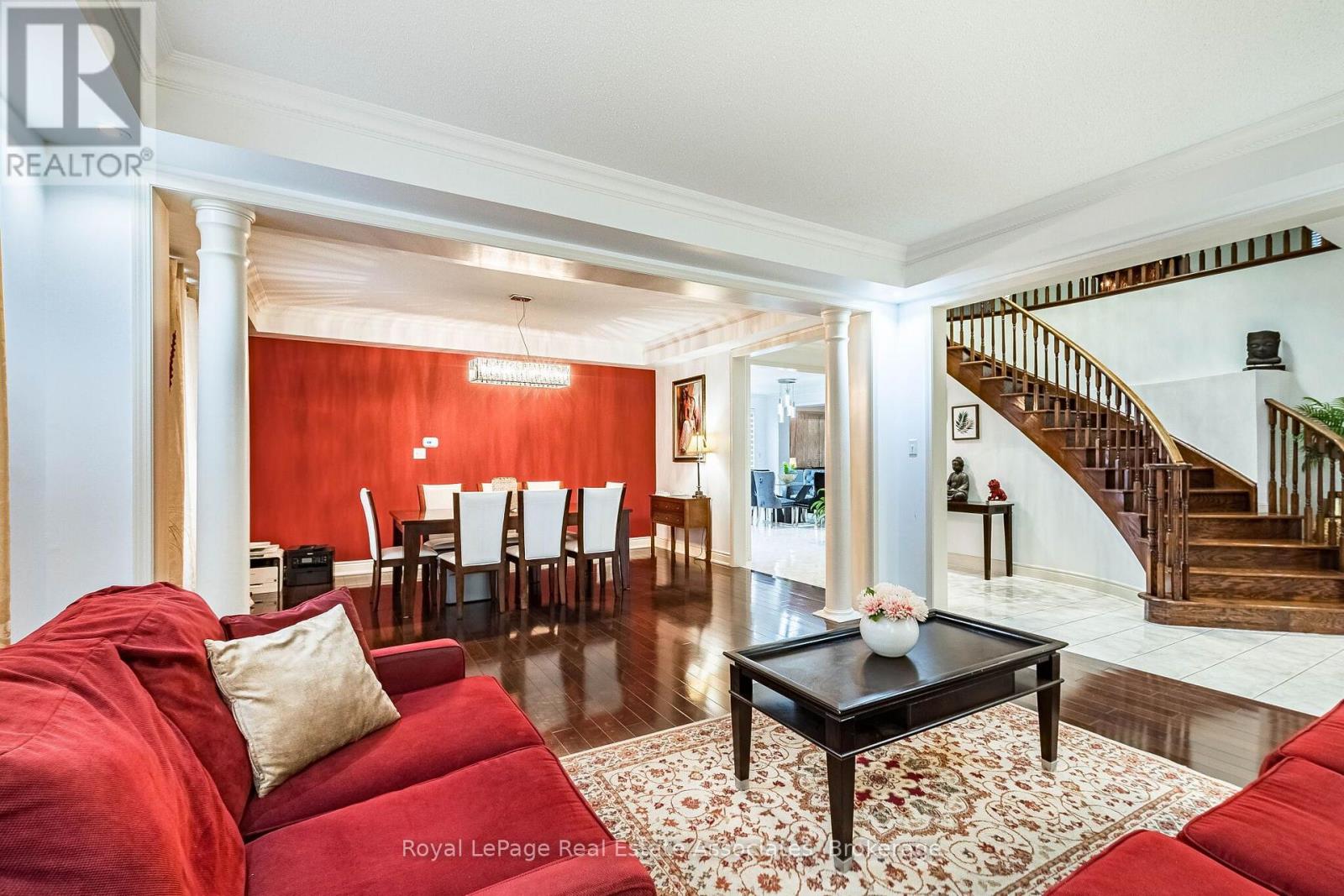 37 Latania Boulevard, Brampton, Ontario  L6P 1T1 - Photo 8 - W13671044