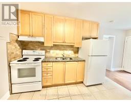 112 - 15 THIRTY THIRD STREET, Toronto, Ontario