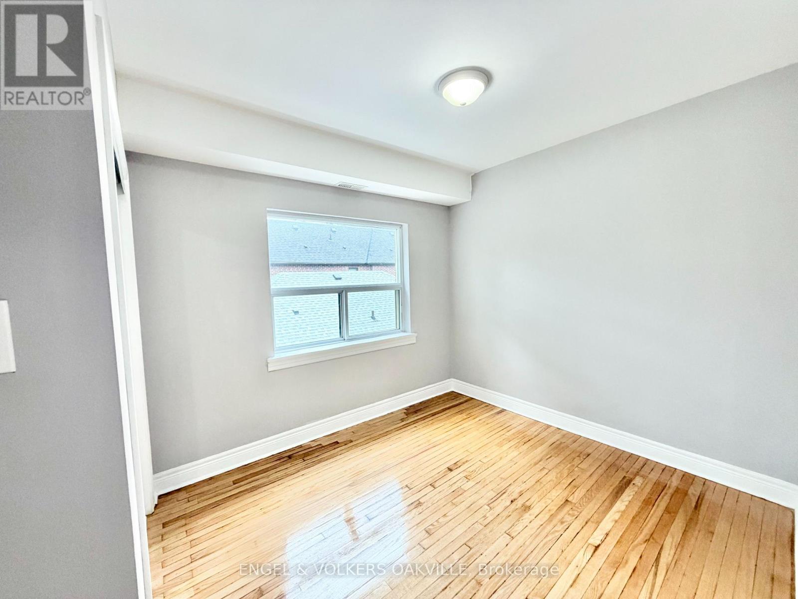 302 - 15 Thirty Third Street, Toronto, Ontario  M8W 3G7 - Photo 6 - W13671056