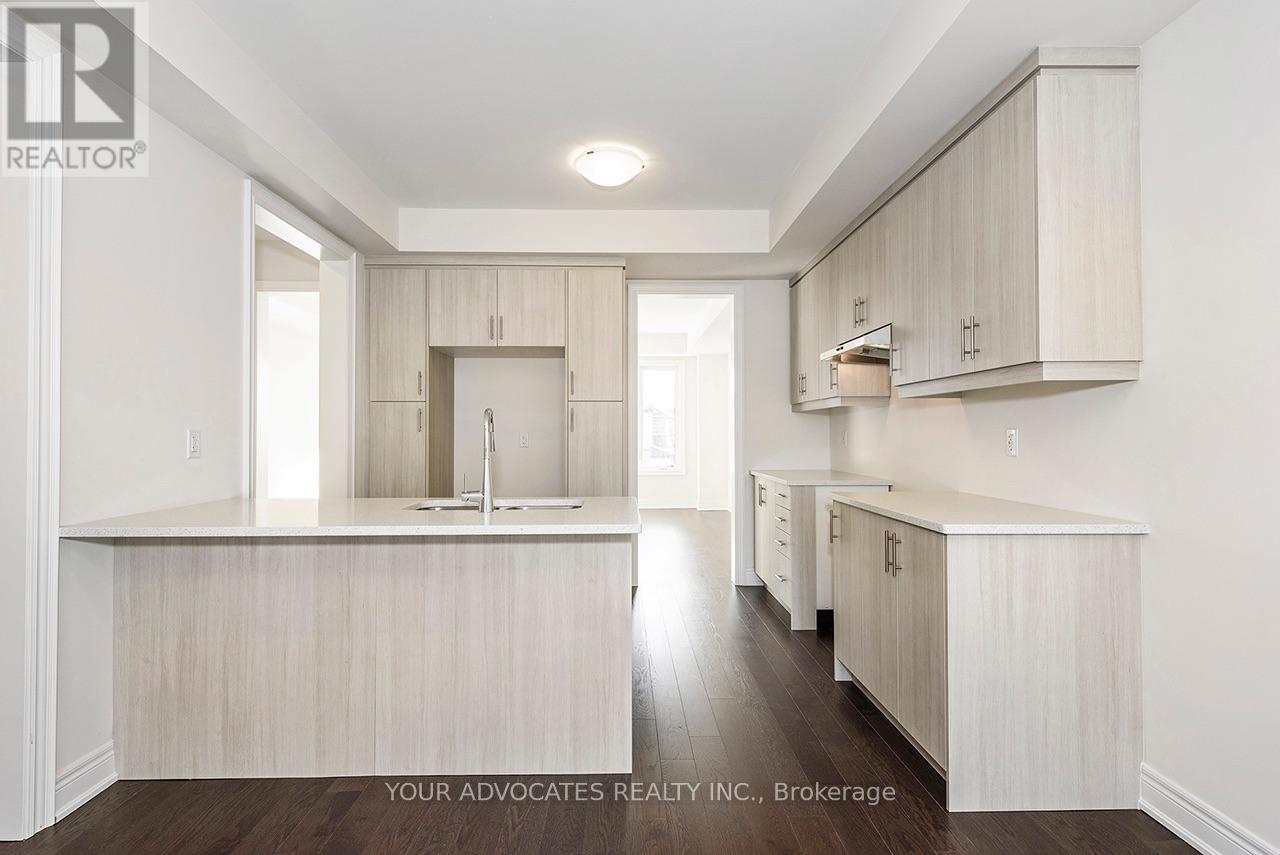 136 Falby Road, Brampton, Ontario  L6P 4S1 - Photo 6 - W13671074