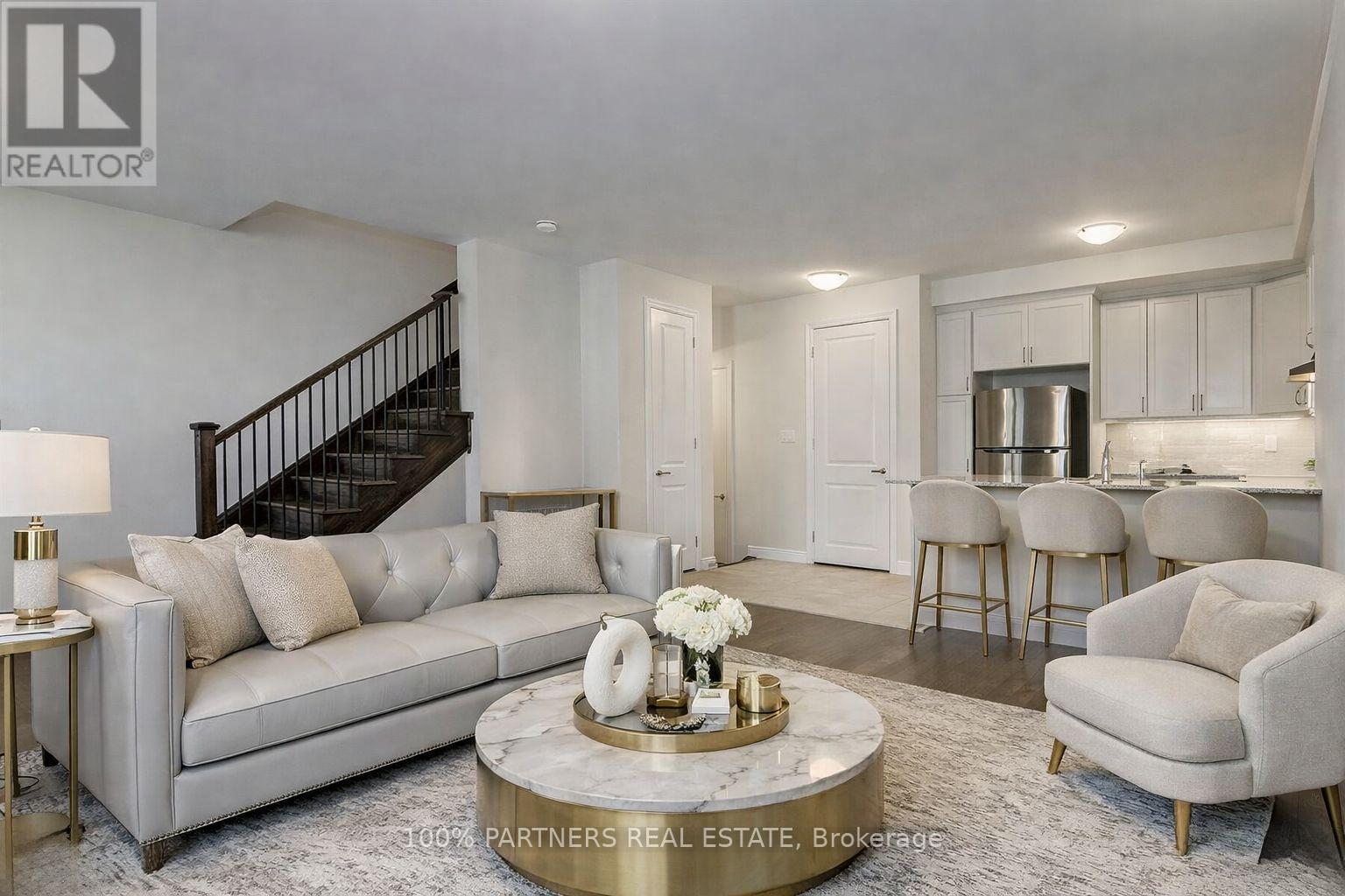Makham - 17 Thomas Frisby Jr Crescent, Markham, Ontario L6C 3L1 - Photo 3 - N13554926
