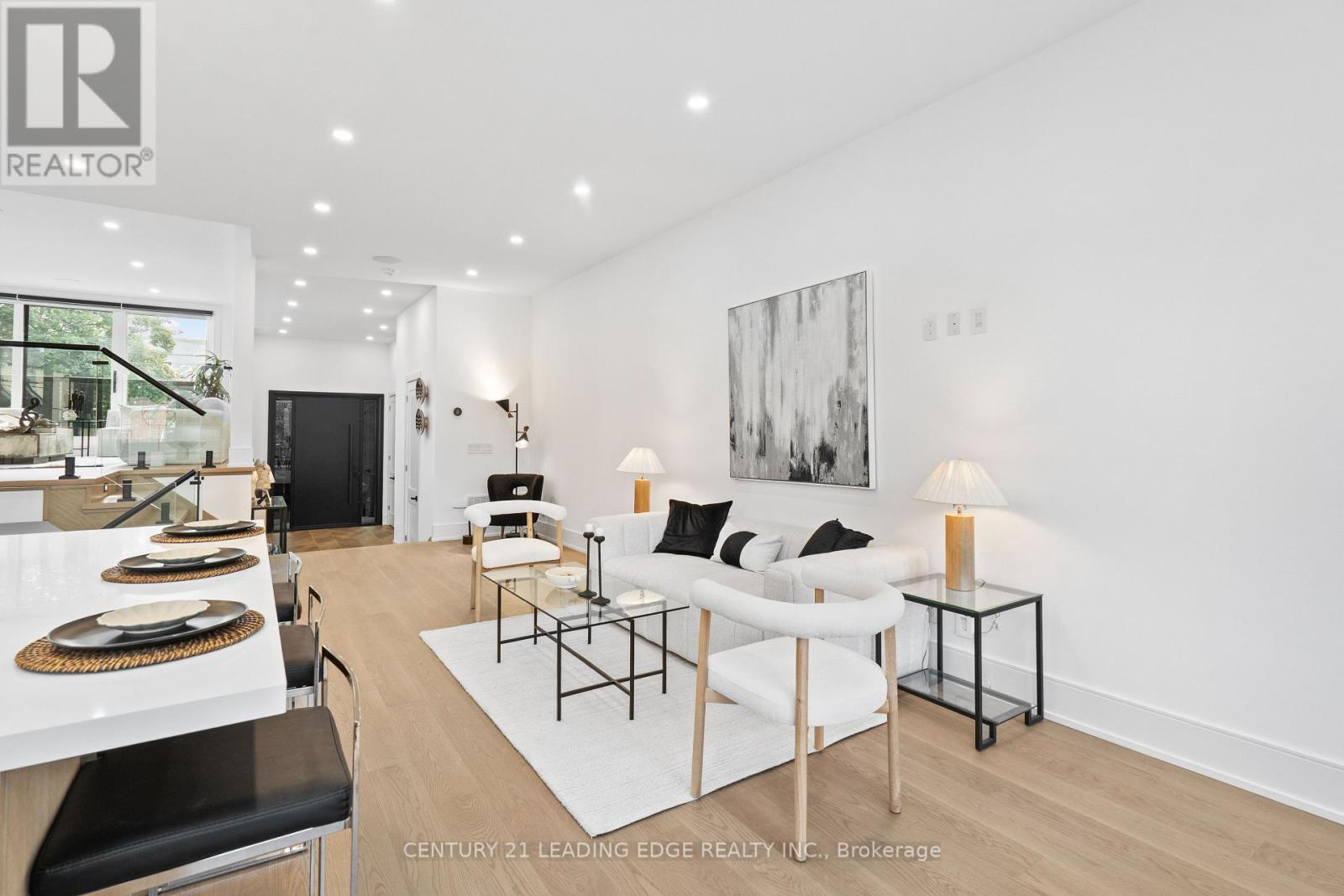 147 Durant Avenue, Toronto, Ontario M4J 4W4 - Photo 11 - E13653774