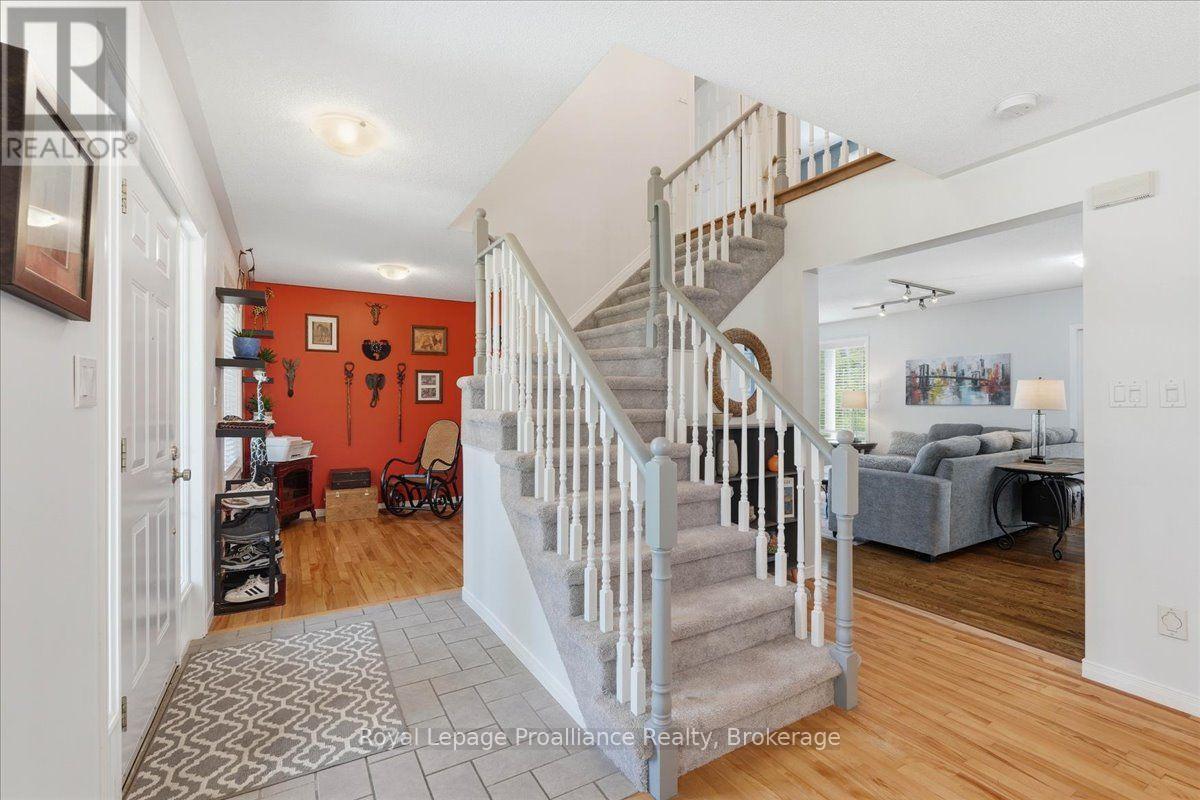 155 Downs Road, Quinte West, Ontario  K8V 0A9 - Photo 6 - X13671032