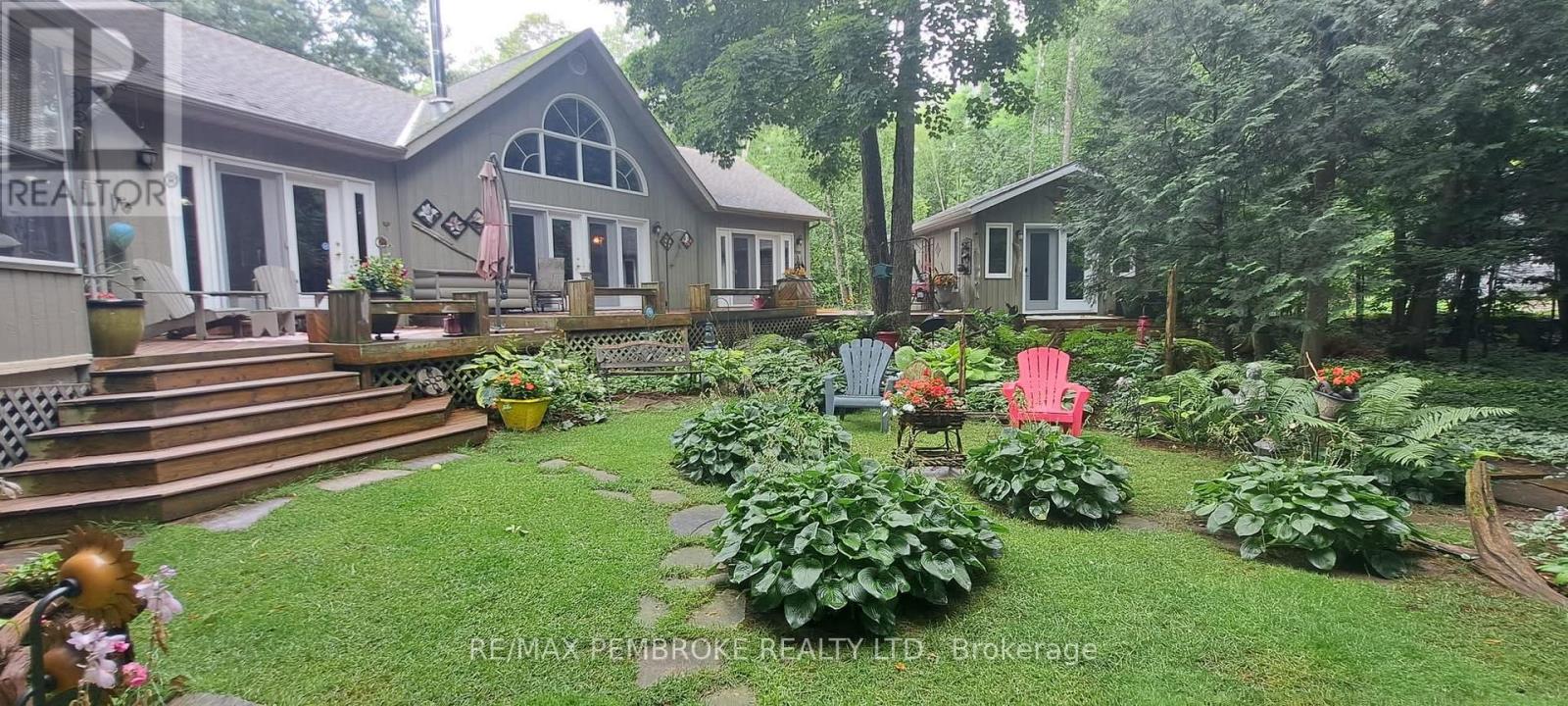 131 CLEM TRAIL, Whitewater Region, Ontario