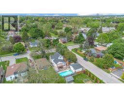 35 JAMES AVENUE, Brantford, Ontario