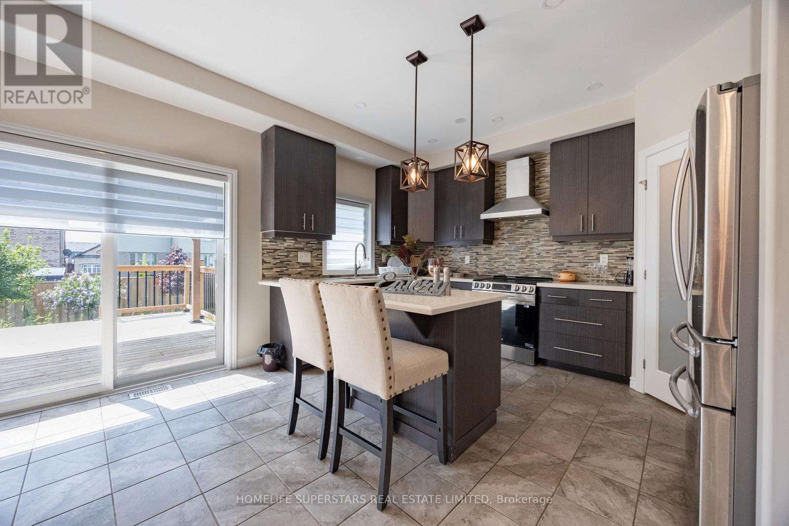 93 Lorne Card Drive, Brant, Ontario N3L 0E7 - Photo 17 - X13670866