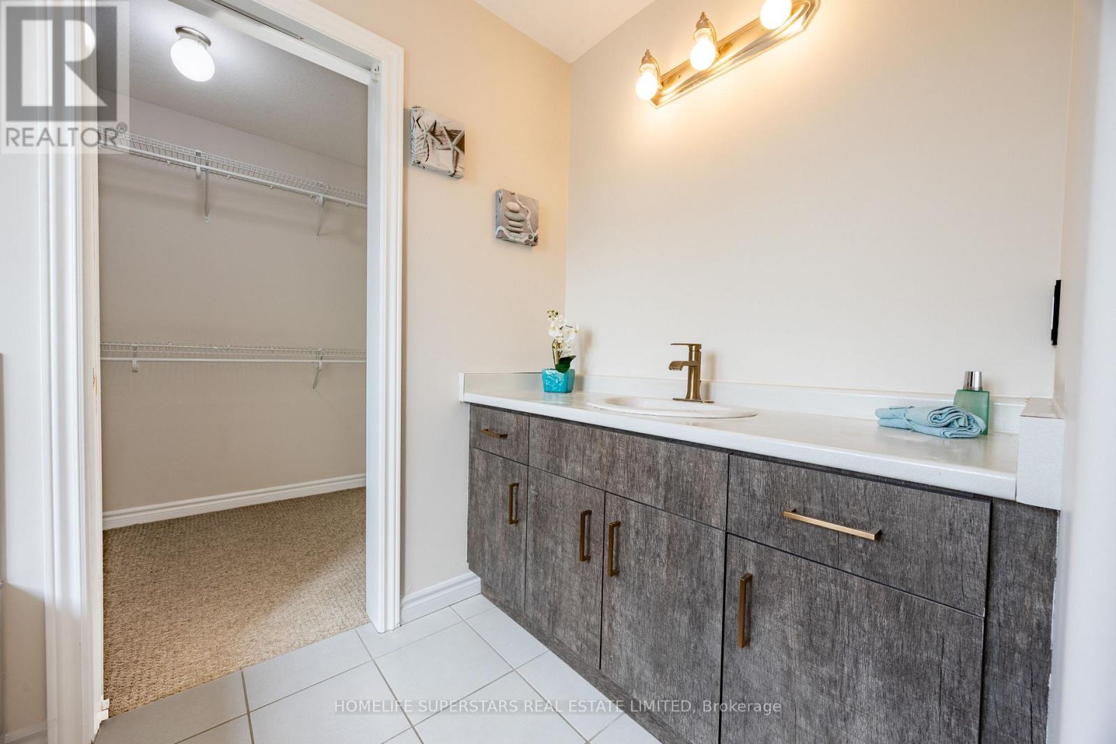 93 Lorne Card Drive, Brant, Ontario N3L 0E7 - Photo 29 - X13670866