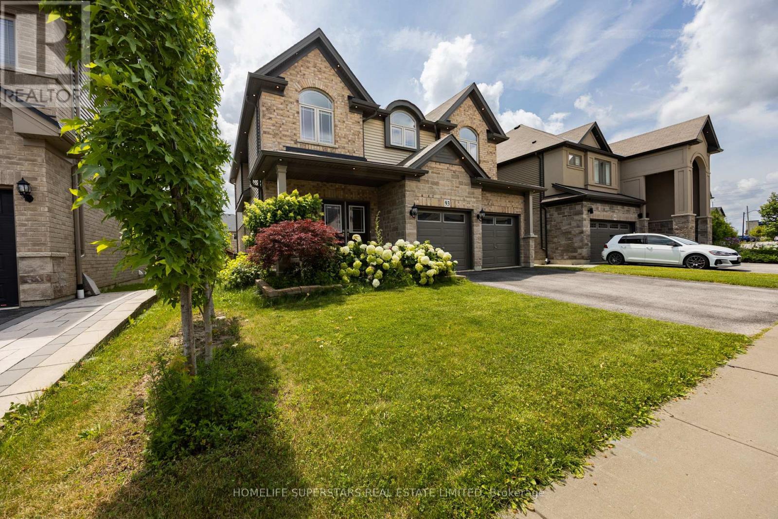 93 Lorne Card Drive, Brant, Ontario N3L 0E7 - Photo 3 - X13670866
