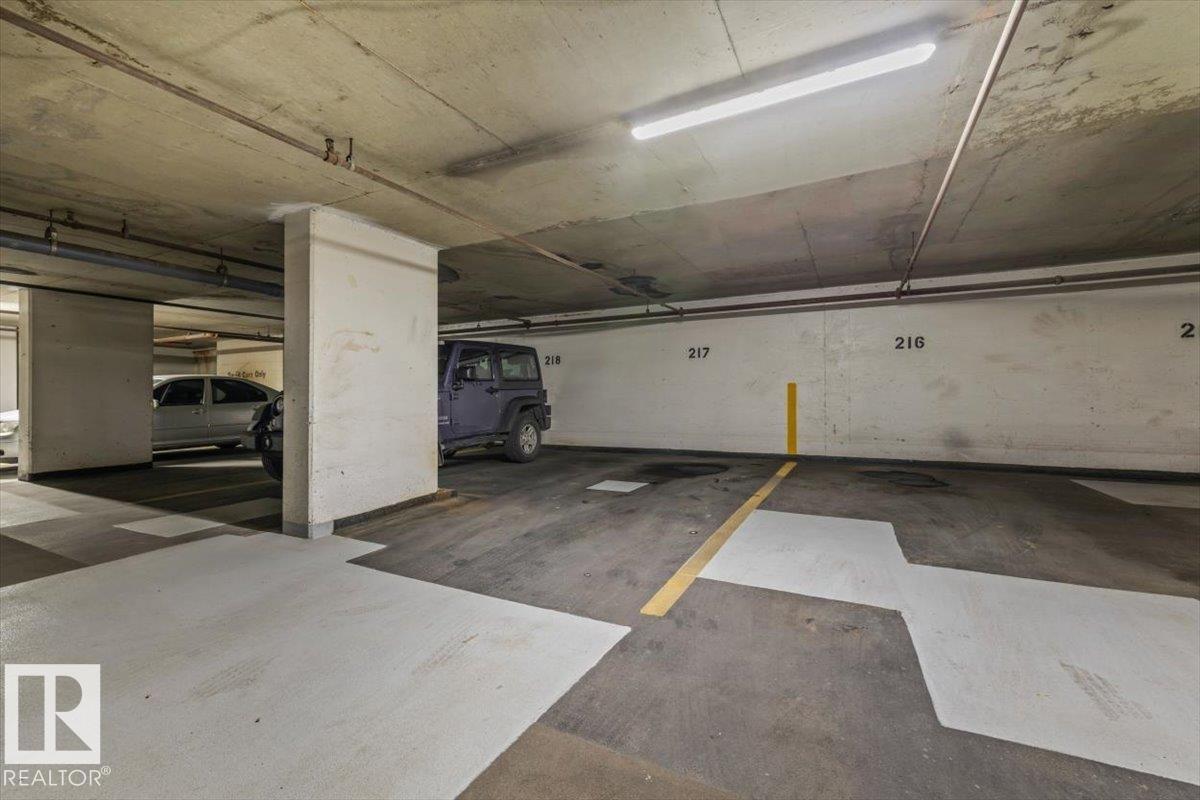 #305 10175 109 ST NW