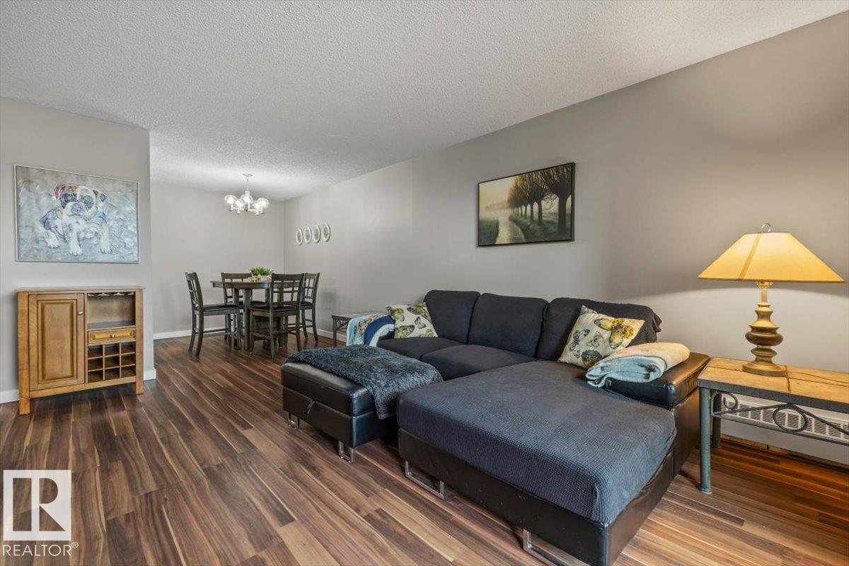 #305 10175 109 ST NW
