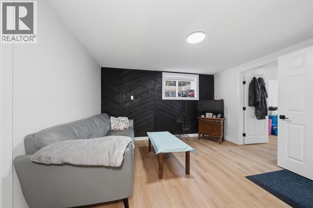 4123 30 Avenue Se, Calgary, Alberta  T2B 0H3 - Photo 17 - A2333543