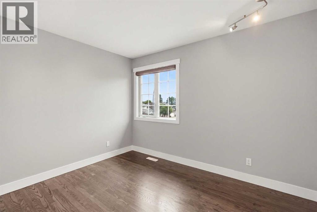 606 Schubert Place Nw, Calgary, Alberta  T3L 1X4 - Photo 20 - A2333717