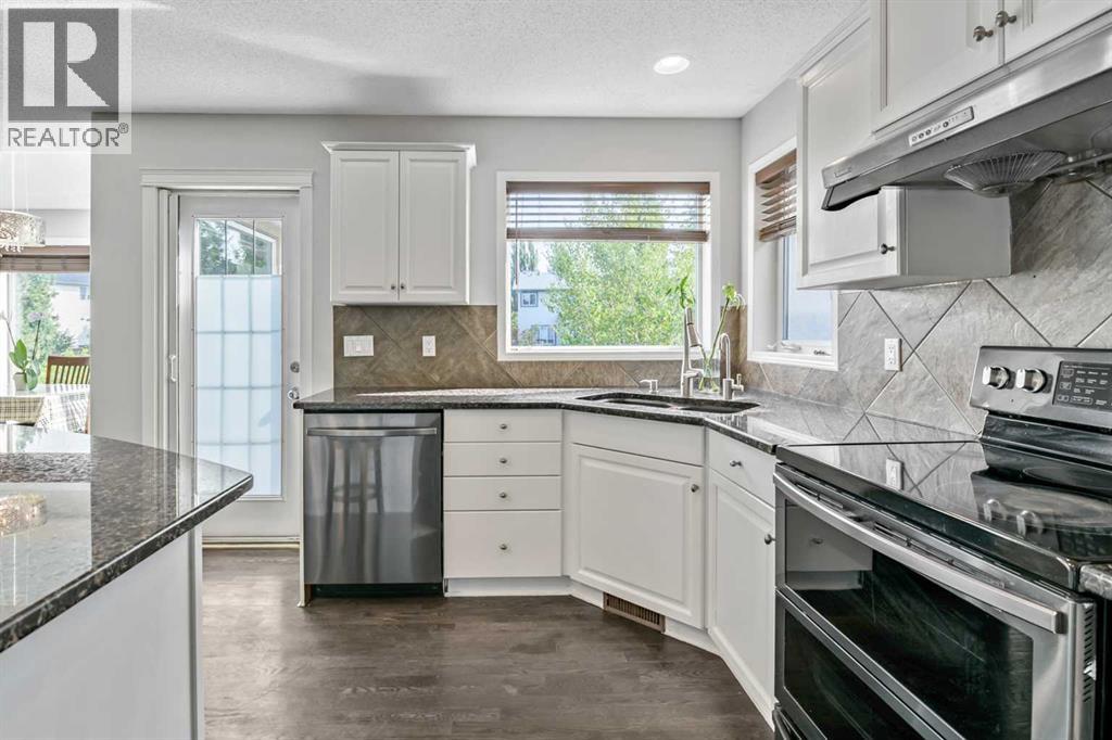 123 Cranwell Close Se, Calgary, Alberta  T3M 1B1 - Photo 9 - A2335509