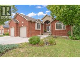 77 Whelan DRIVE, Amherstburg, Ontario