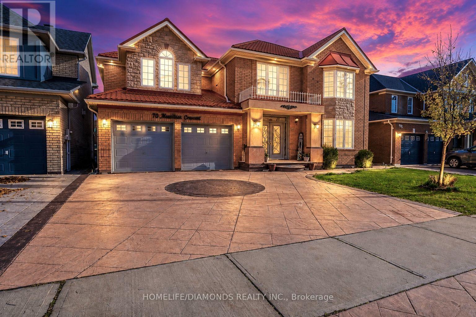 70 MALDIVES CRESCENT, Brampton, Ontario