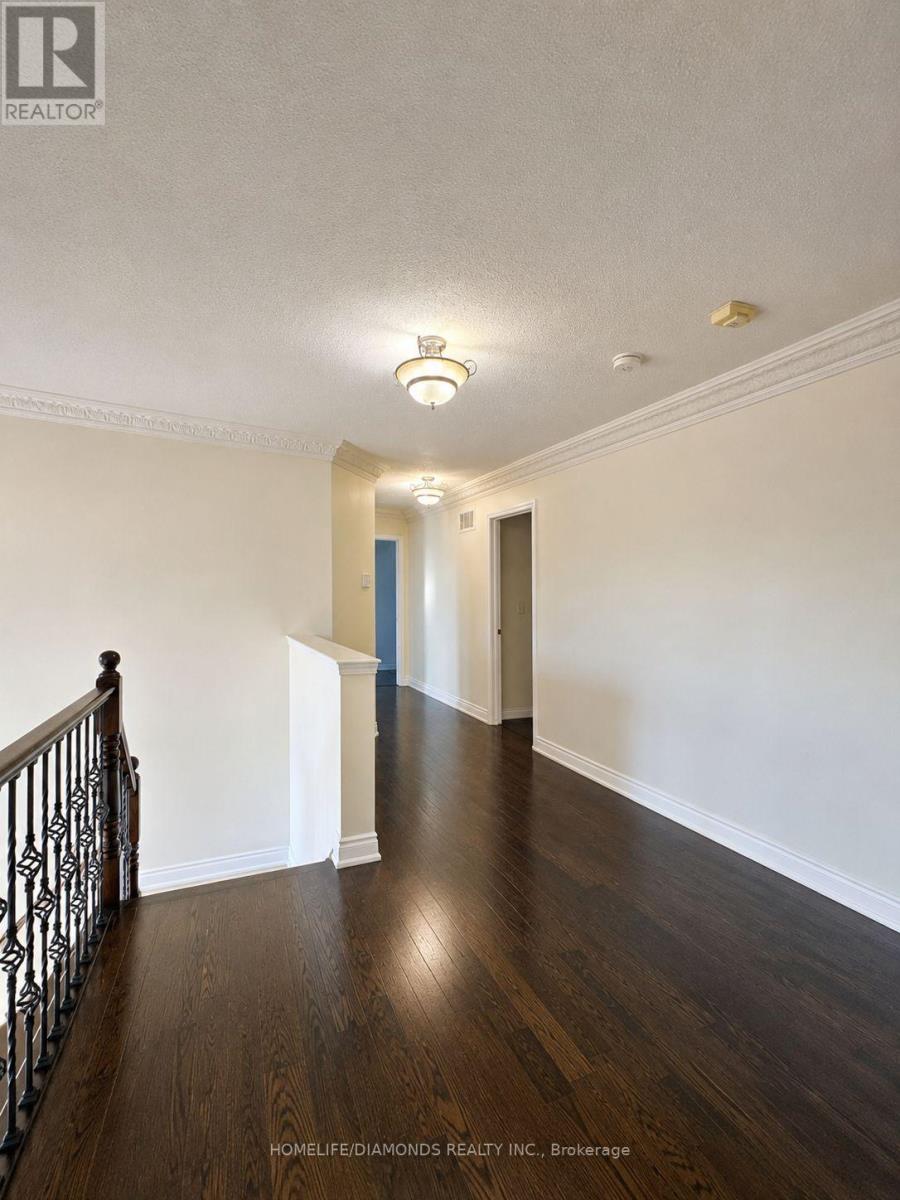 70 Maldives Crescent, Brampton, Ontario  L6P 1L1 - Photo 22 - W13549238