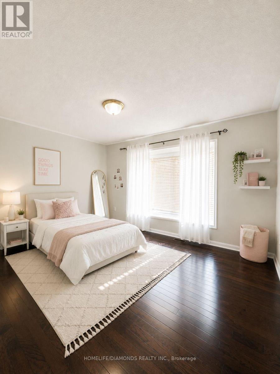 70 Maldives Crescent, Brampton, Ontario  L6P 1L1 - Photo 23 - W13549238