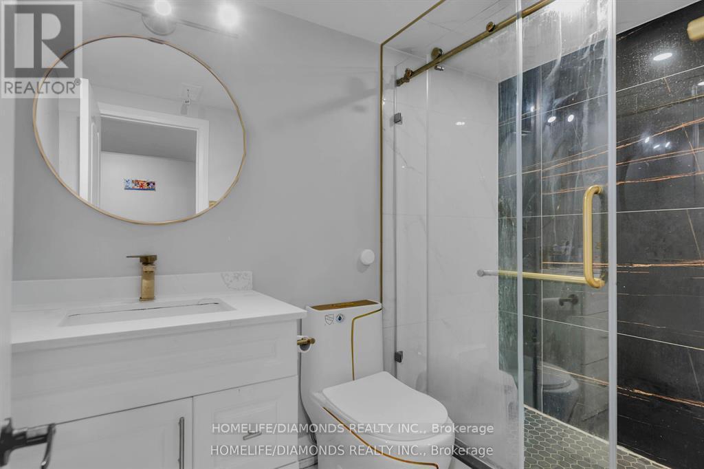 70 Maldives Crescent, Brampton, Ontario  L6P 1L1 - Photo 43 - W13549238
