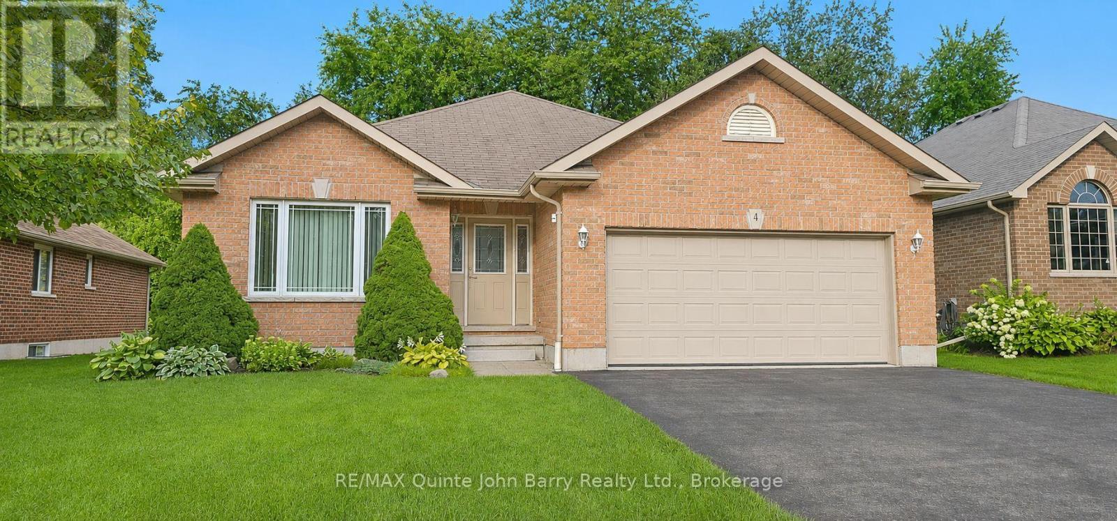 4 ALGONQUIN AVENUE, Brighton, Ontario