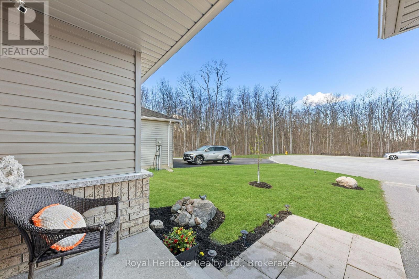 55 Ralph Dalton Boulevard, Tay, Ontario  L0K 2A0 - Photo 3 - S13670190
