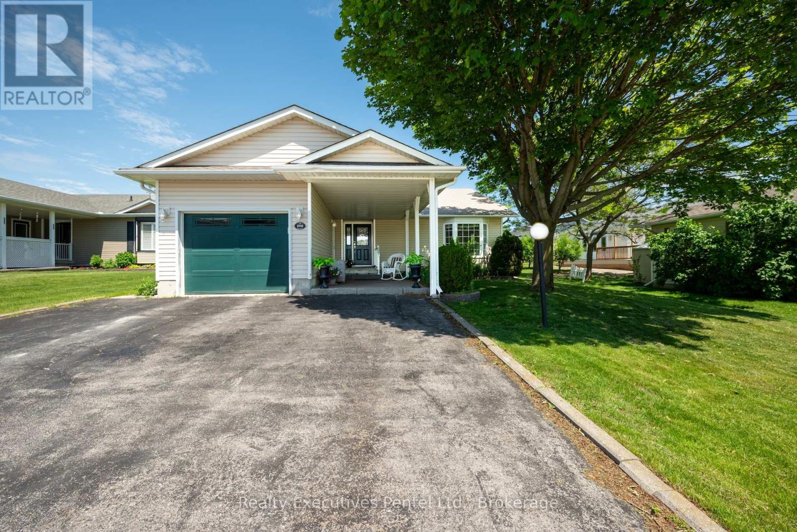 1 Cliff Drive, Clarington, Ontario  L1B 1P2 - Photo 2 - E13671092