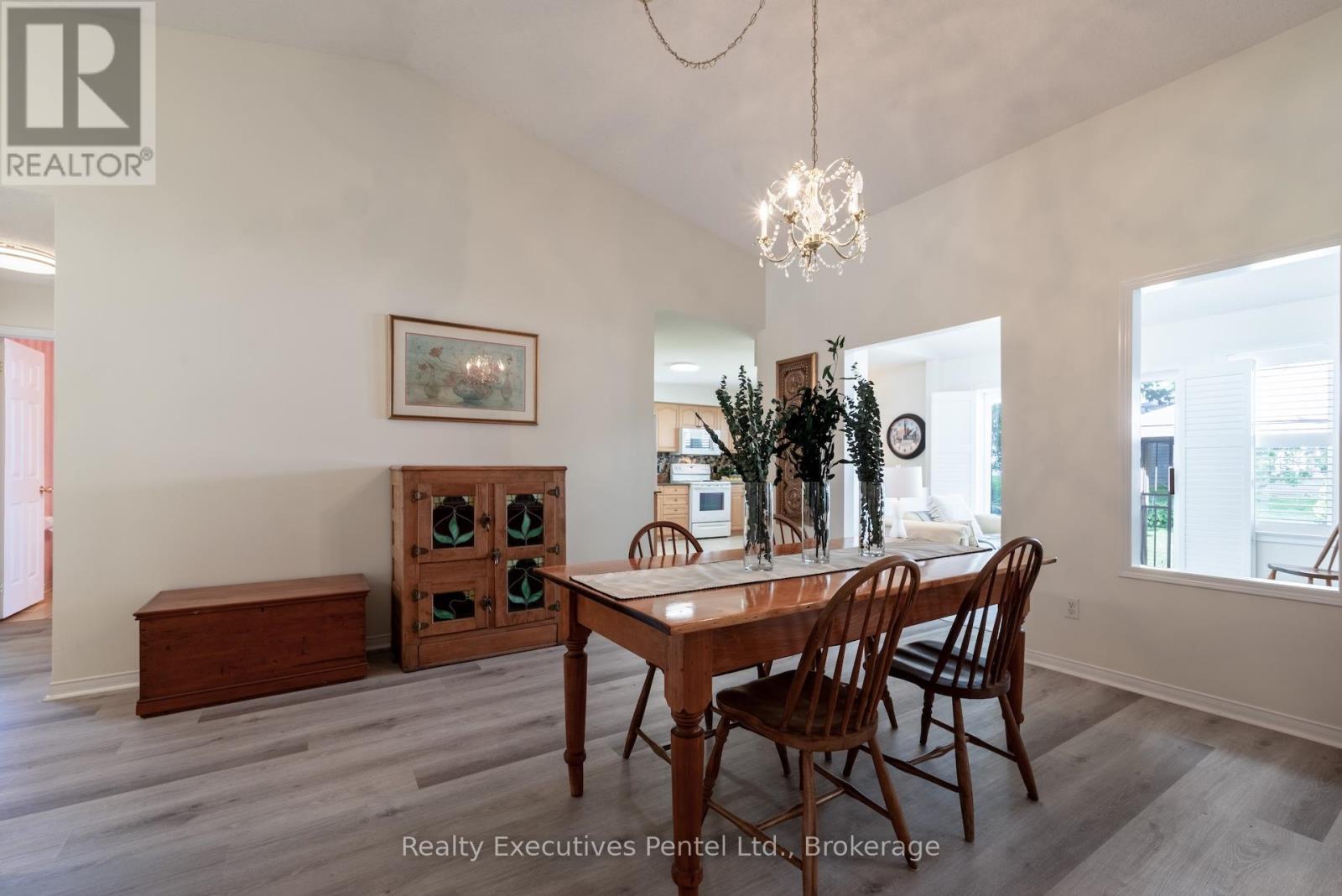 1 Cliff Drive, Clarington, Ontario  L1B 1P2 - Photo 7 - E13671092