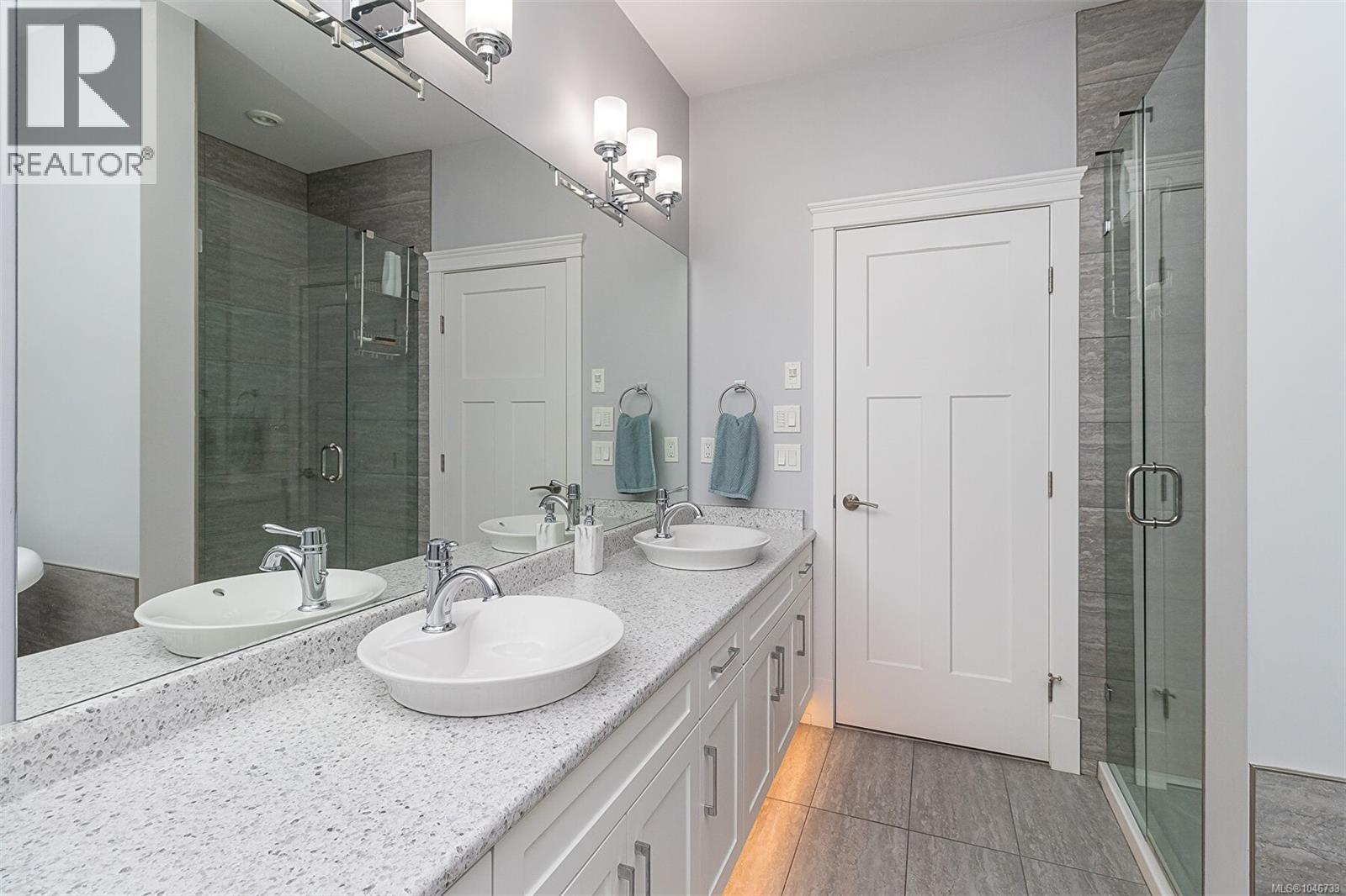 2840 Woodcroft Pl, Shawnigan Lake, British Columbia  V0R 2W1 - Photo 17 - 1046733