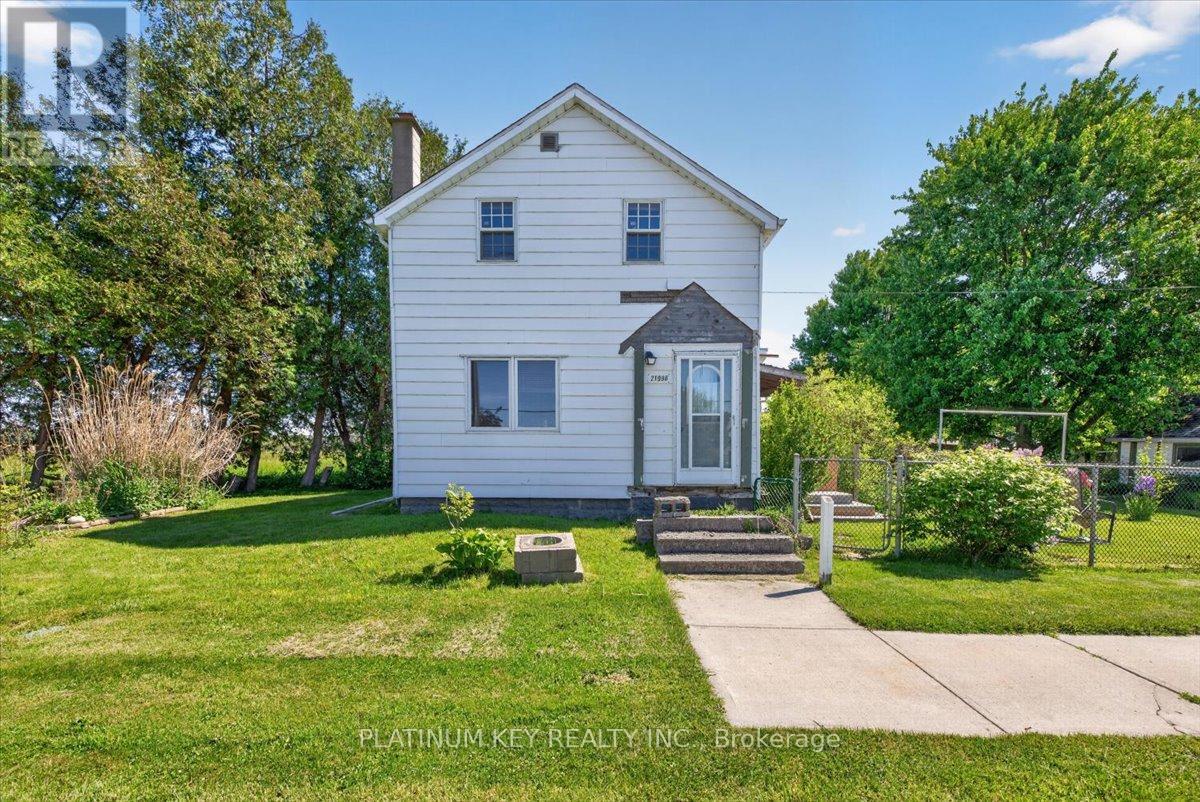 21996 Melbourne Road, Strathroy-Caradoc, Ontario  N0L 1T0 - Photo 5 - X13671142
