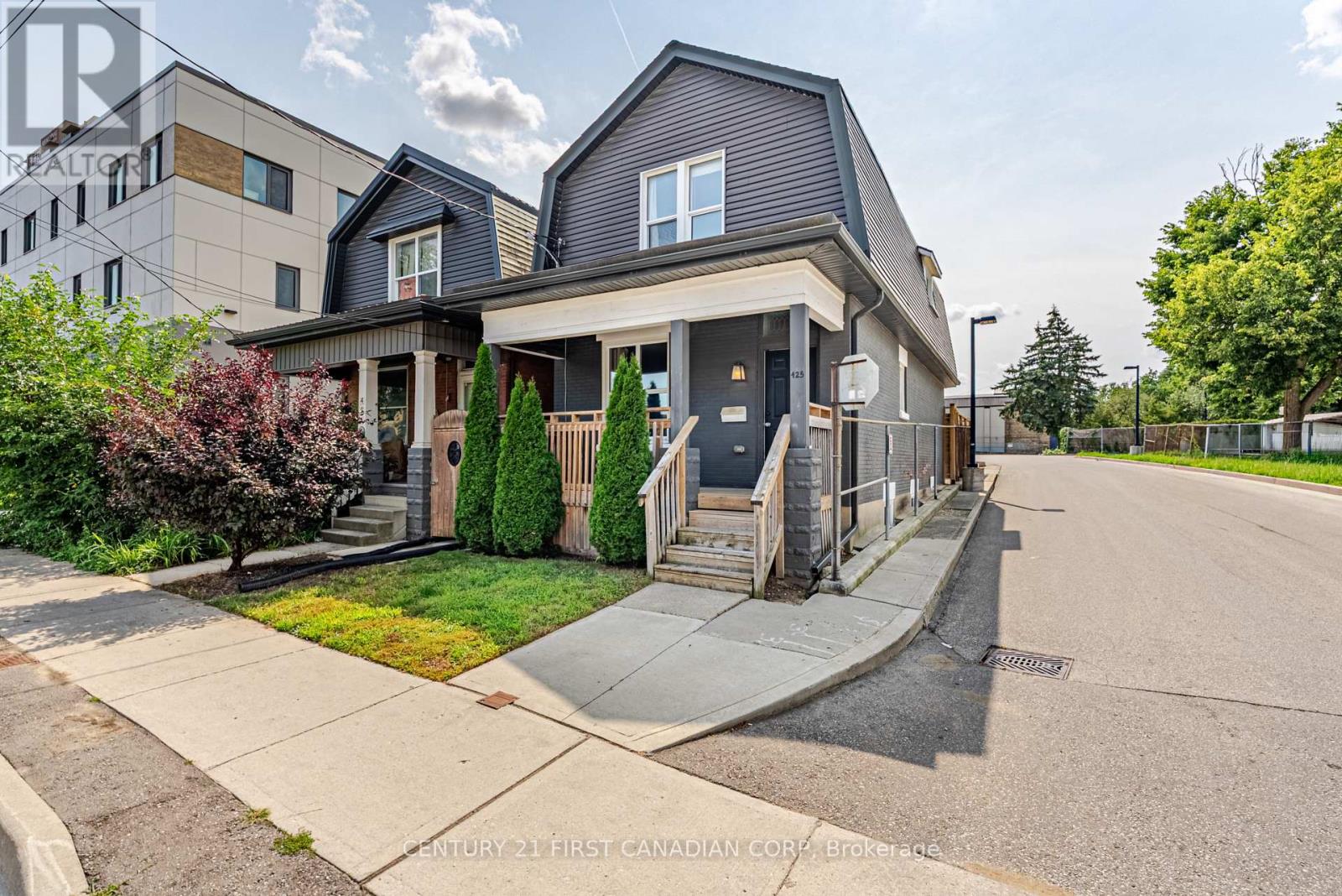 425 ENGLISH STREET, London East, Ontario