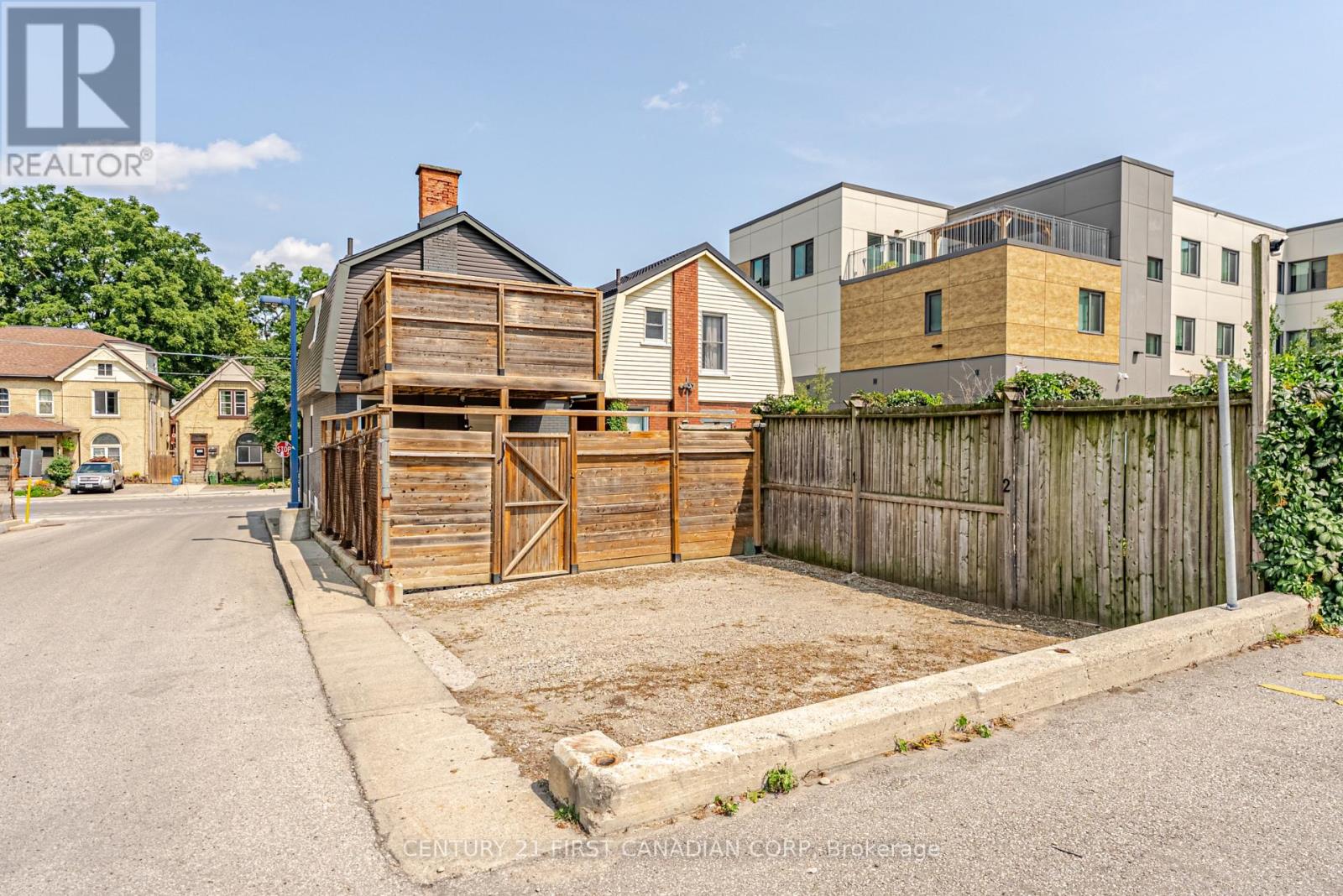 425 English Street, London East, Ontario  N5W 3T4 - Photo 25 - X13671154