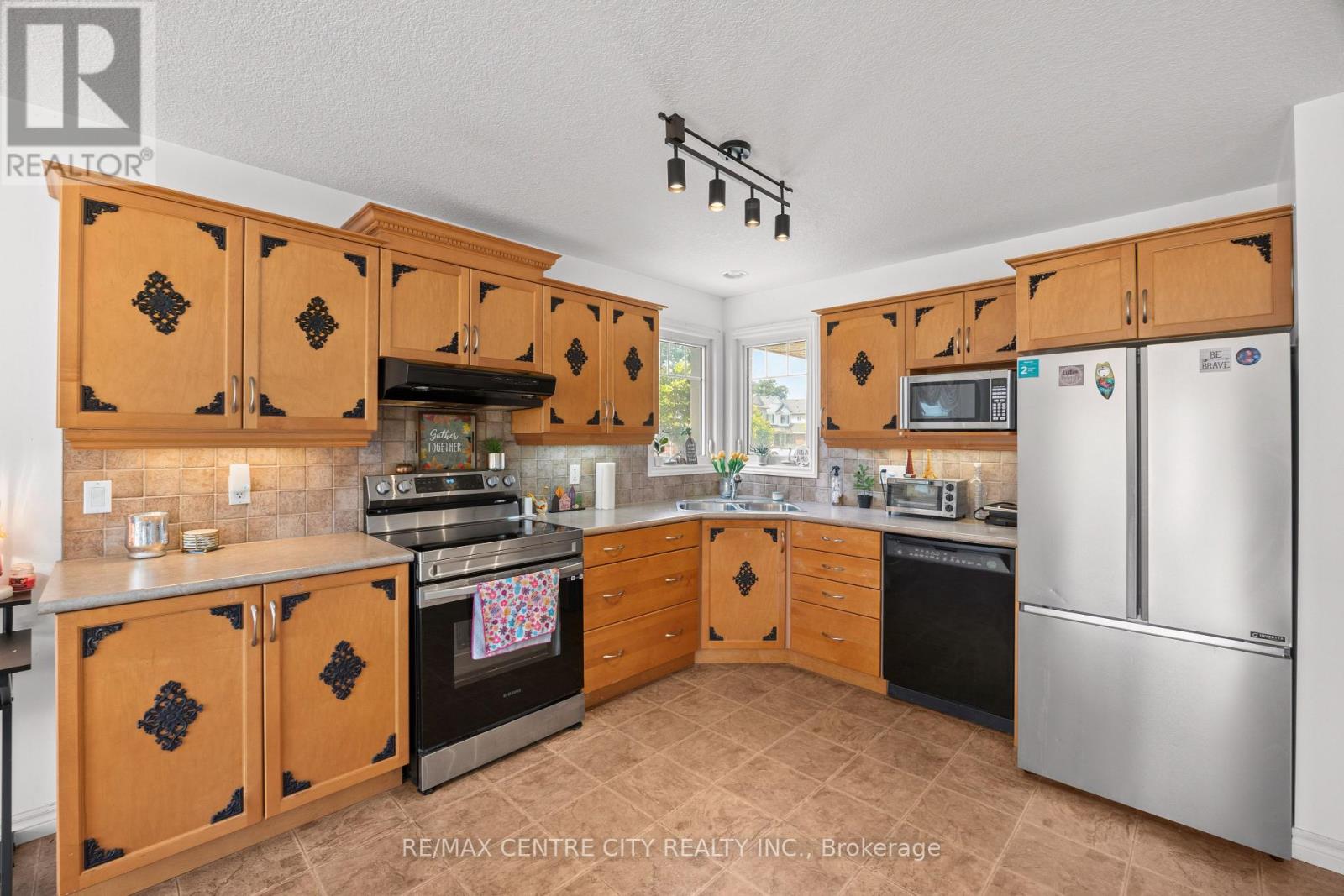 2 Fenwick Court, St. Thomas, Ontario  N5R 6M6 - Photo 10 - X13671172