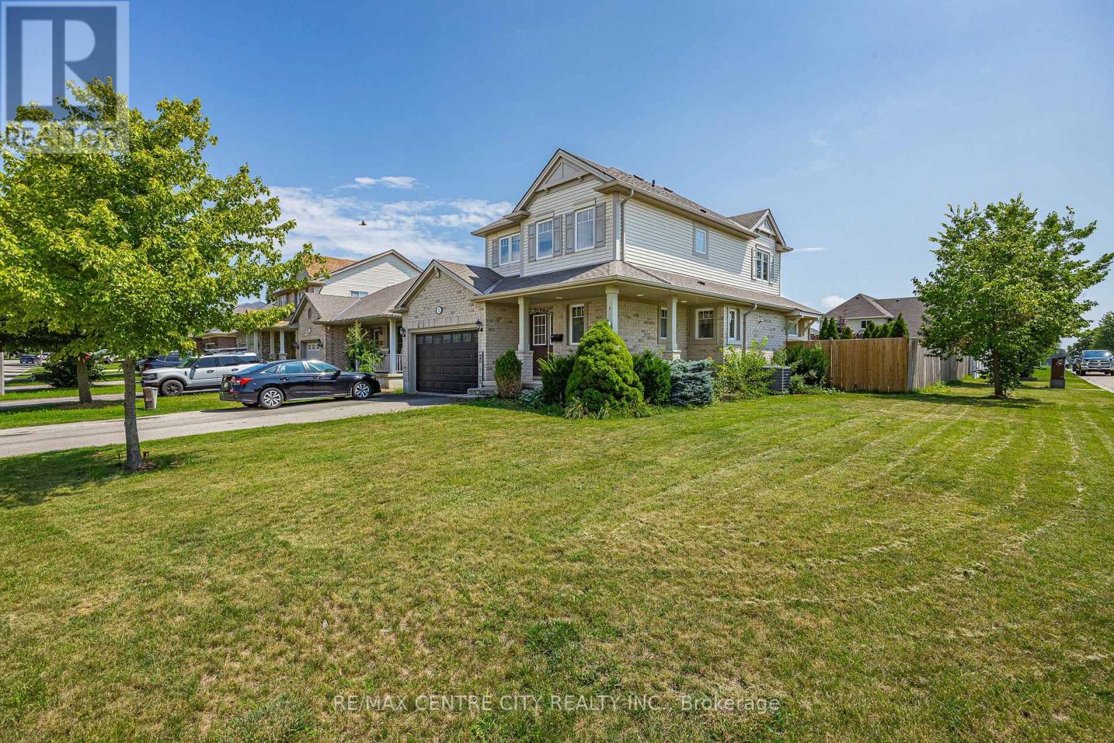2 Fenwick Court, St. Thomas, Ontario  N5R 6M6 - Photo 3 - X13671172