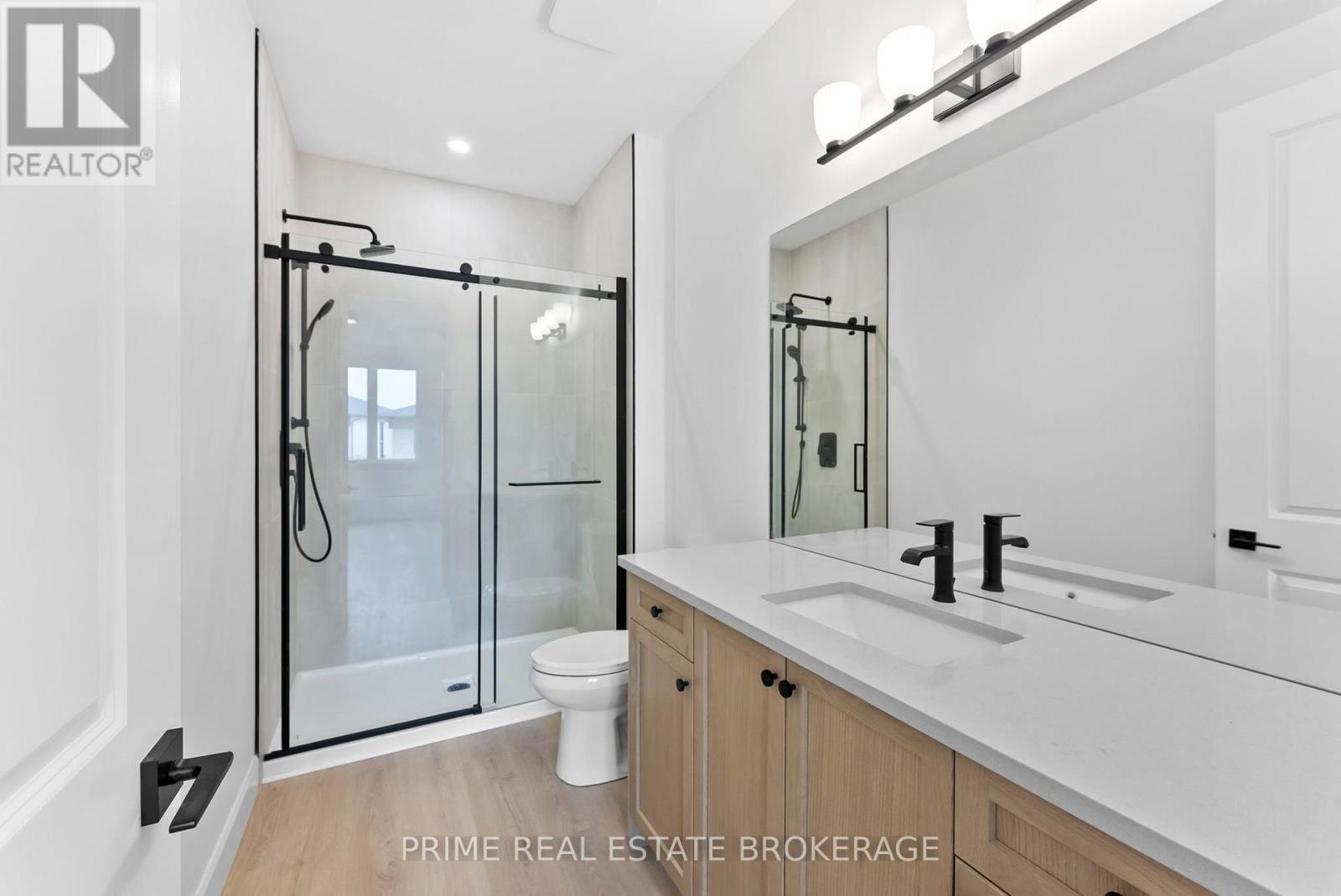 9 - 94 Coastal Crescent, Lambton Shores, Ontario  N0M 1T0 - Photo 24 - X13671240