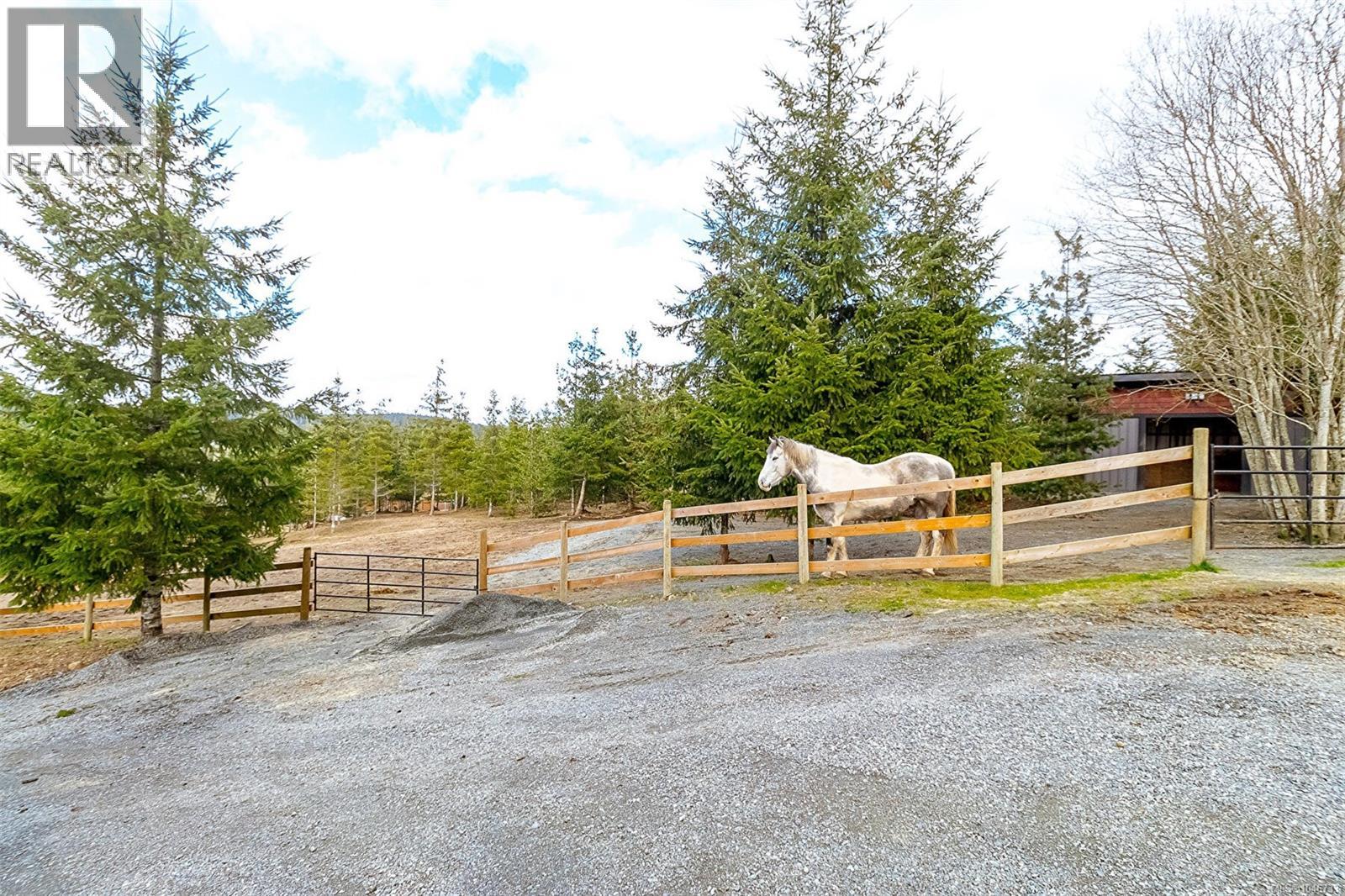 2840 Woodcroft Pl, Shawnigan Lake, British Columbia  V0R 2W1 - Photo 31 - 1046733