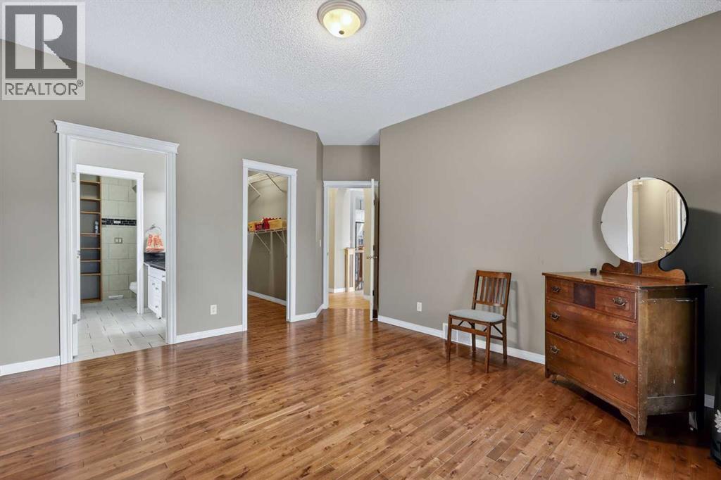 118 Invermere Drive Drive, Chestermere, Alberta  T1X 1L1 - Photo 22 - A2319133