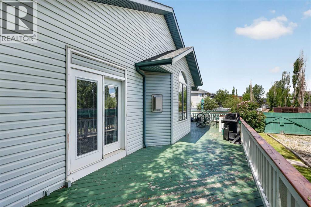 118 Invermere Drive Drive, Chestermere, Alberta  T1X 1L1 - Photo 41 - A2319133