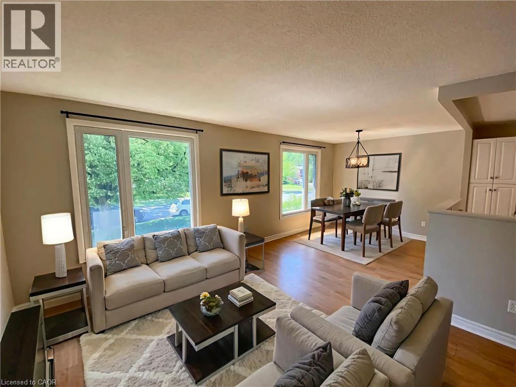 92 Leaside Drive, Welland, Ontario  L3C 6B2 - Photo 3 - 40850345