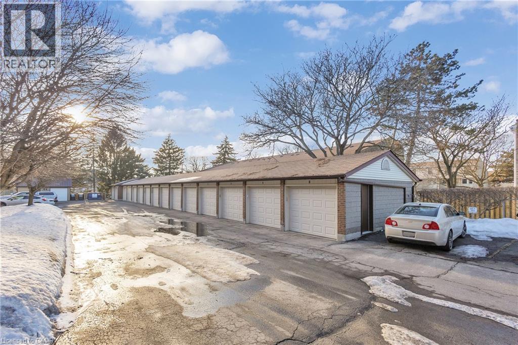 67 Breckenridge Drive Unit# 202, Kitchener, Ontario  N2B 3R8 - Photo 4 - 40851322