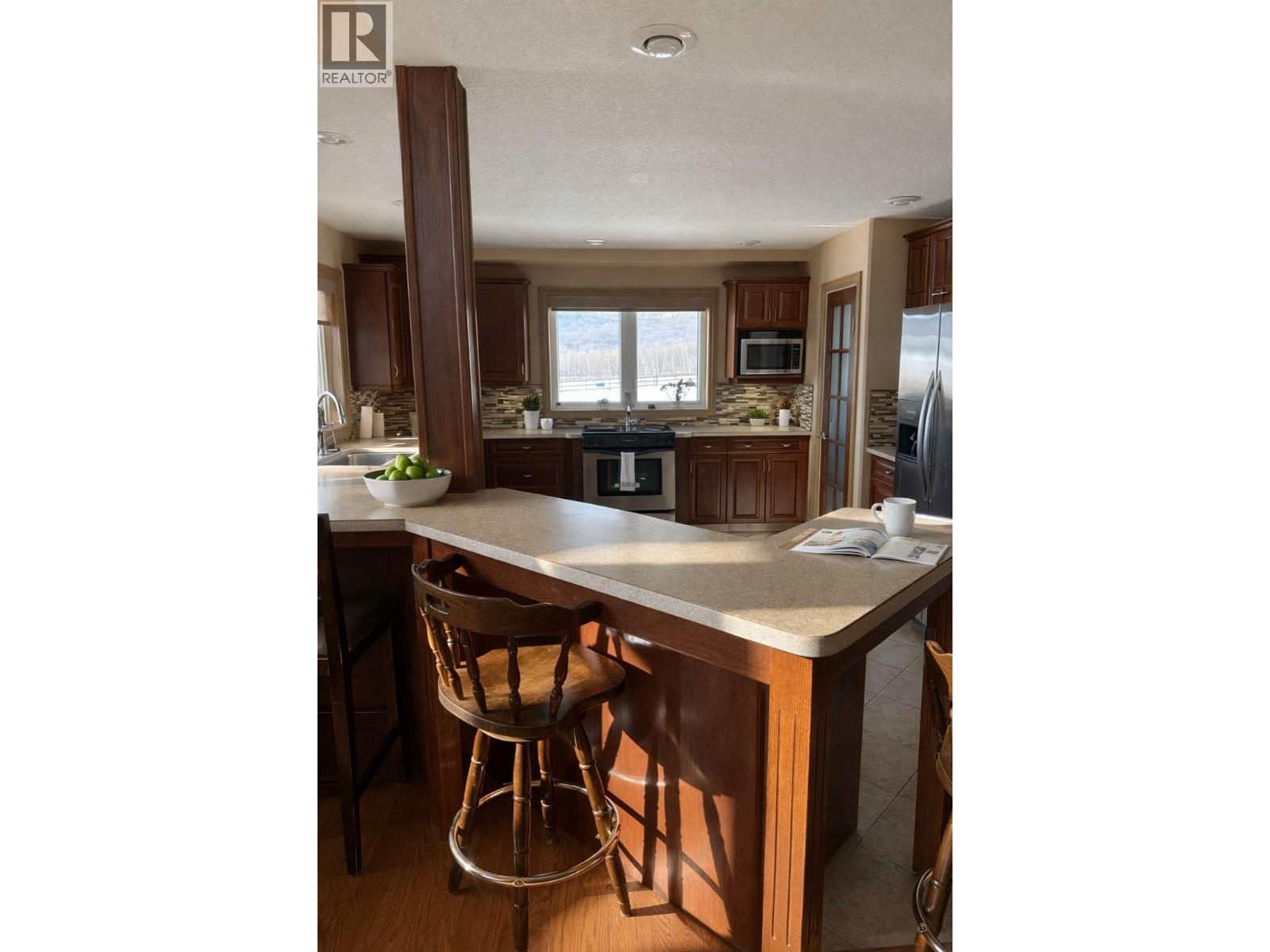 12485 231 Road, Dawson Creek, British Columbia  V1G 4X8 - Photo 3 - 10394209
