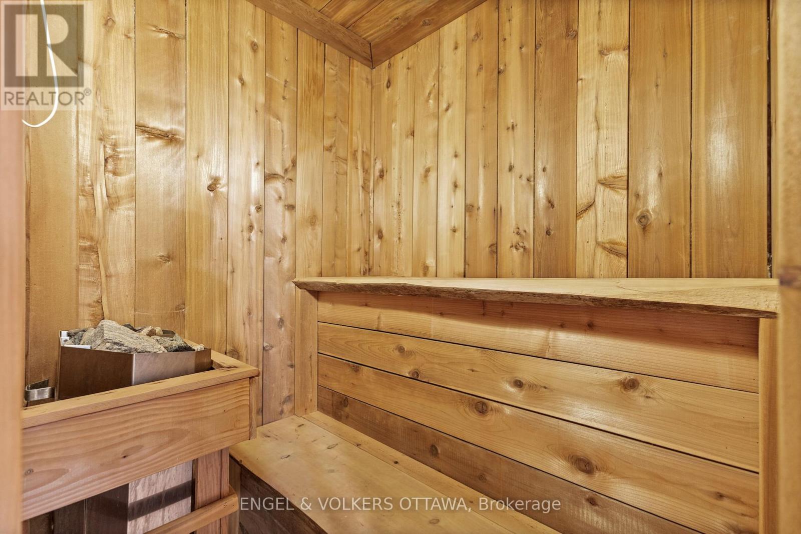 855 Weston Drive, Ottawa, Ontario  K1G 1W5 - Photo 27 - X13671134