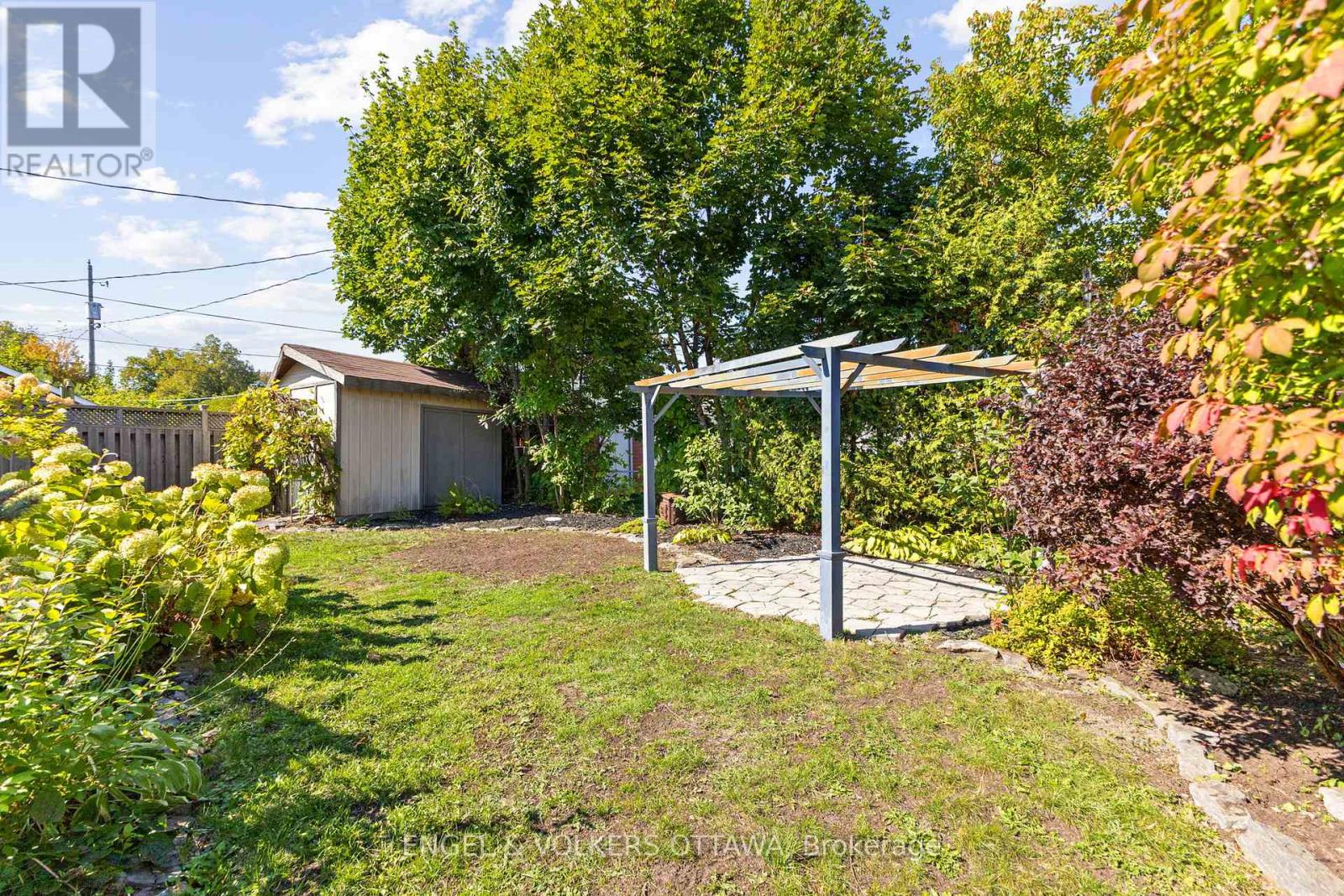 855 Weston Drive, Ottawa, Ontario  K1G 1W5 - Photo 32 - X13671134