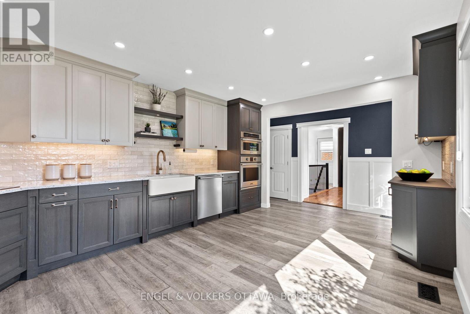 855 Weston Drive, Ottawa, Ontario  K1G 1W5 - Photo 7 - X13671134