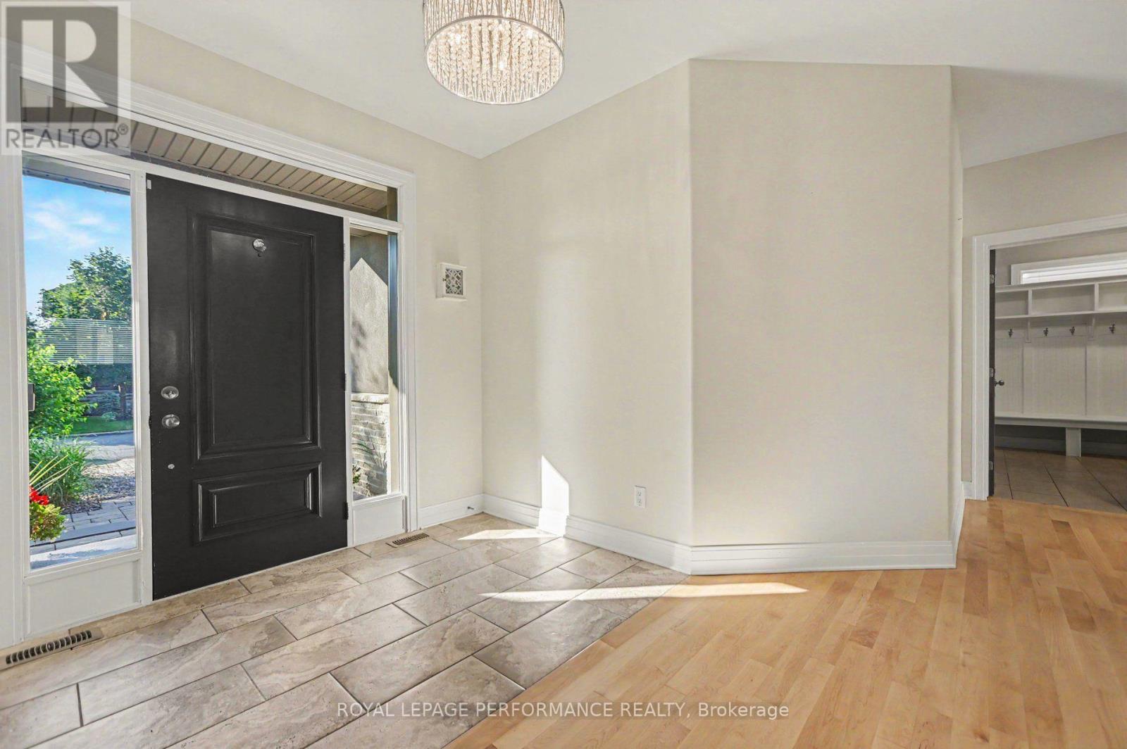 523 Adamson Crescent, Ottawa, Ontario  K2S 0S7 - Photo 14 - X13671258