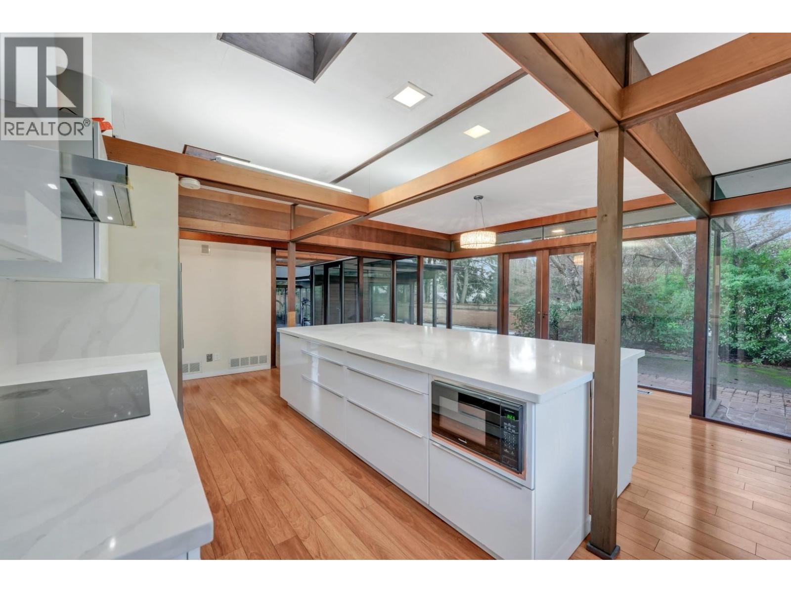 4290 Salish Drive, Vancouver, British Columbia  V6N 3M6 - Photo 2 - R3155452