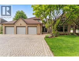 414 CHAMBERS, Tecumseh, Ontario