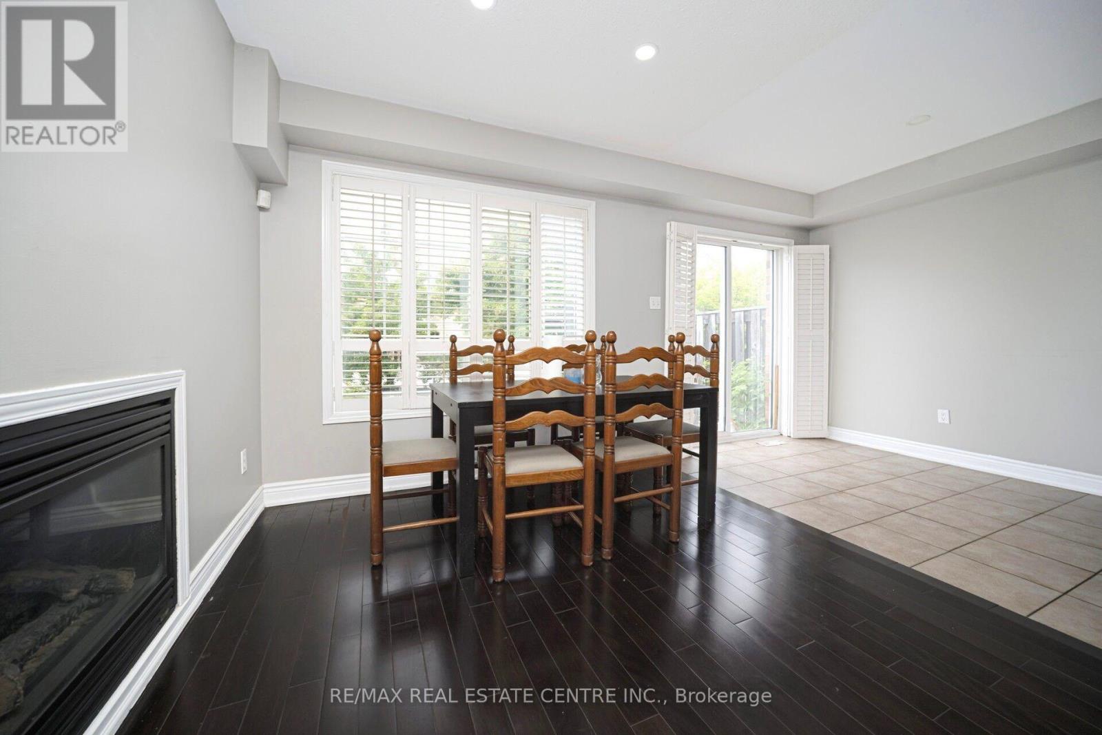 # 36 - 770 Othello Court, Mississauga, Ontario  L5W 1Y2 - Photo 8 - W13667436