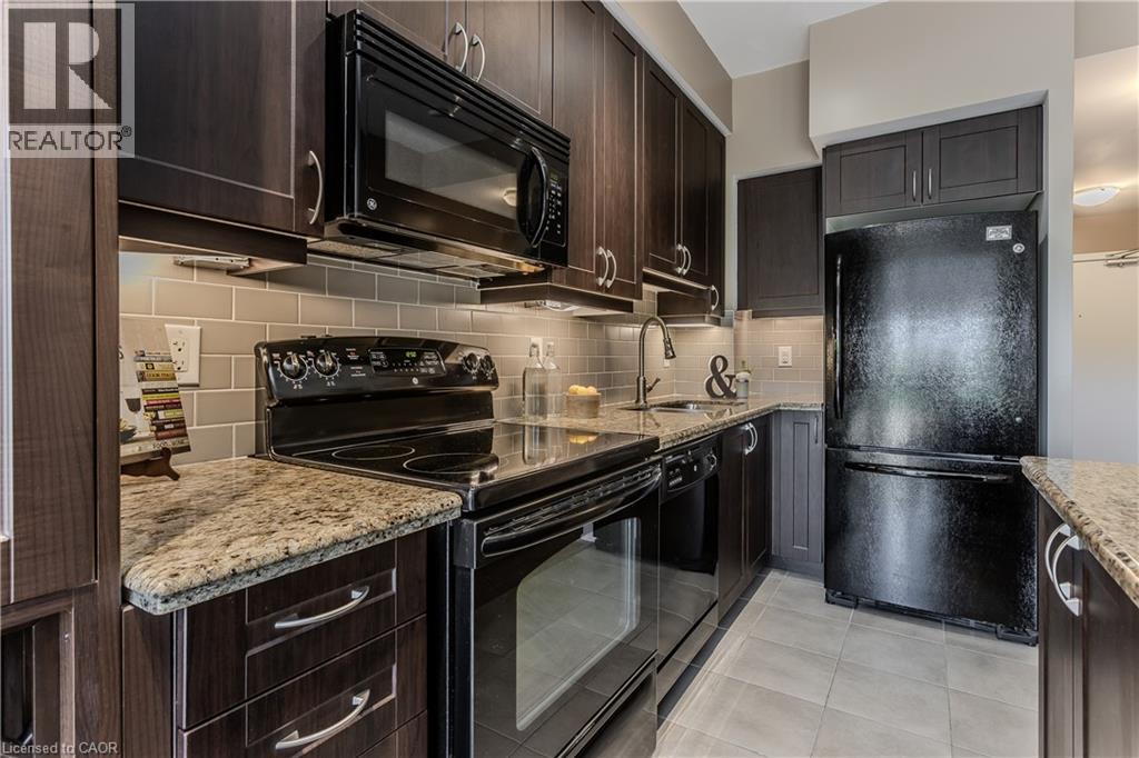 1940 Ironstone Drive Unit# 204, Burlington, Ontario  L7L 0E4 - Photo 6 - 40855273