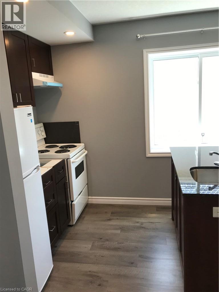 147 Shanley Street Unit# Main Floor, Kitchener, Ontario  N2H 5P4 - Photo 6 - 40854969