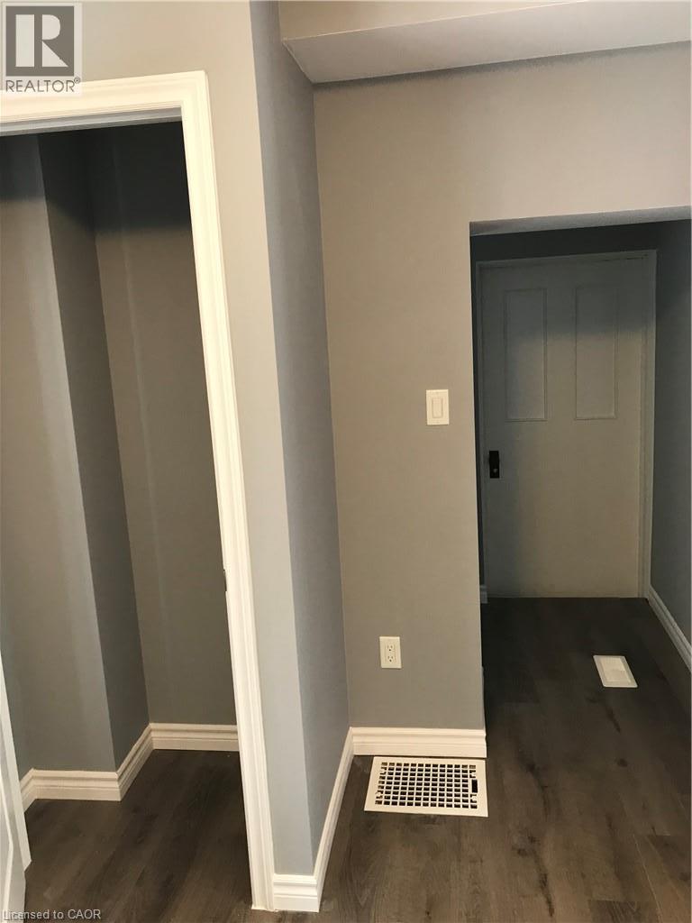 147 Shanley Street Unit# Main Floor, Kitchener, Ontario  N2H 5P4 - Photo 7 - 40854969