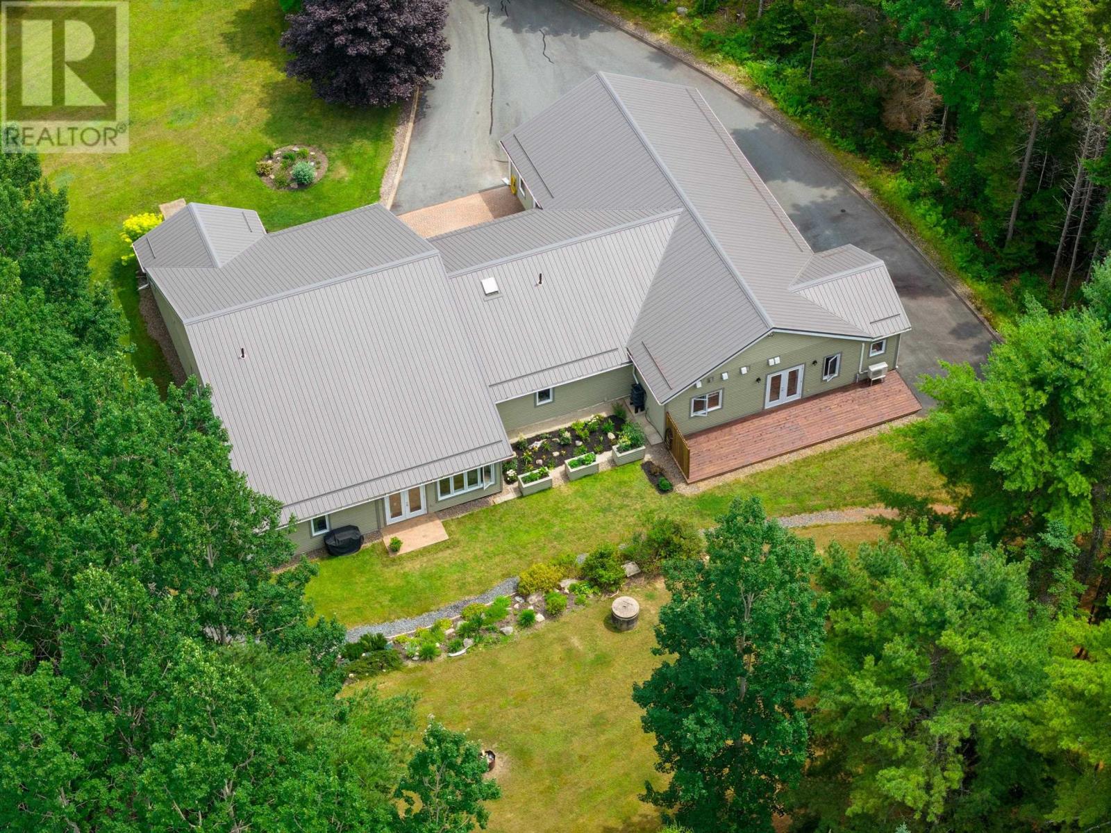 532 Oakland Road, Indian Point, Nova Scotia  B0J 2E0 - Photo 48 - 202604789
